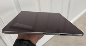 Good
													Apple iPad Pro 12.9" 6th Gen 2022 - Unlocked, Gray, 128 GB, photo 3 of 7