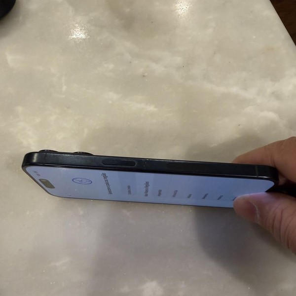 Apple iPhone 15 Pro - Boost, 256 GB, Blue, A2848