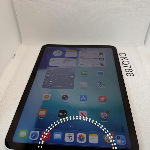 Apple iPad 10th Gen - Wi-Fi, 64 GB, Silver, A2696