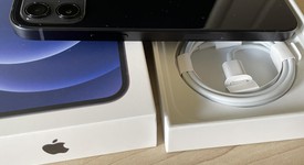 Mint
													Apple iPhone 12 - Unlocked, Black, 64 GB, A2172, photo 4 of 6