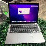 Good MacBook Air 2020 - 13 inch - 256 GB, Gray, 8 GB, Apple M1