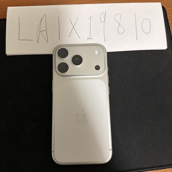Apple iPhone 17 Pro - T-Mobile, 256 GB, Silver, A3256