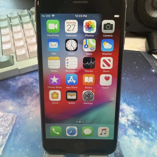 Apple iPhone 6 - Unlocked, 64 GB, Gray, A1586