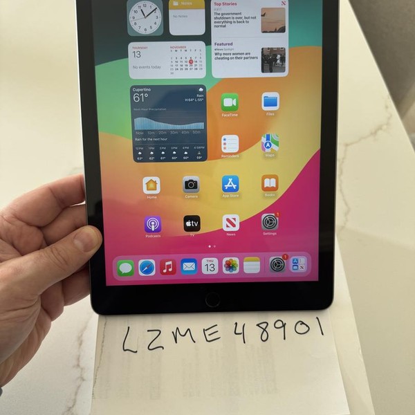 Apple iPad 6th Gen - Wi-Fi, 128 GB, Gray, A1893