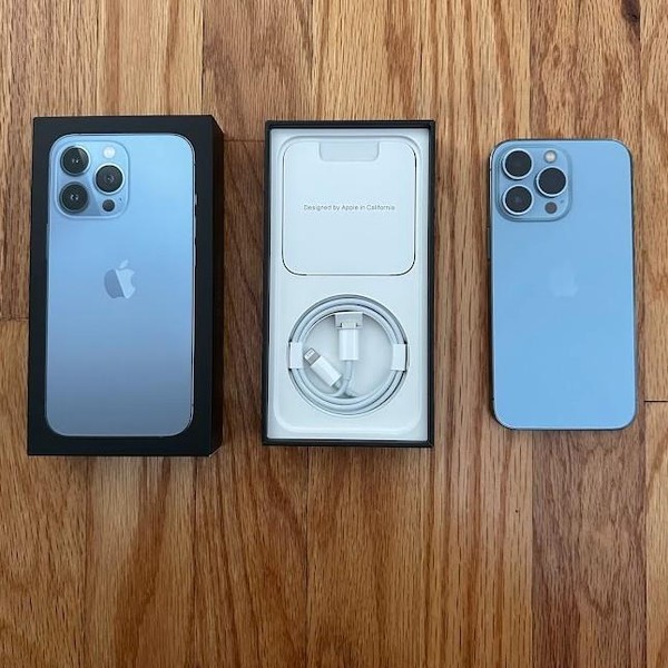 Apple iPhone 13 Pro - Unlocked, 1 TB, Sierra Blue, A2483