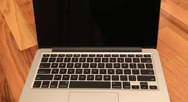 Good
													MacBook Pro 2015 (Retina) - 13" - Silver, 256 GB, 8 GB, photo 2 of 8
