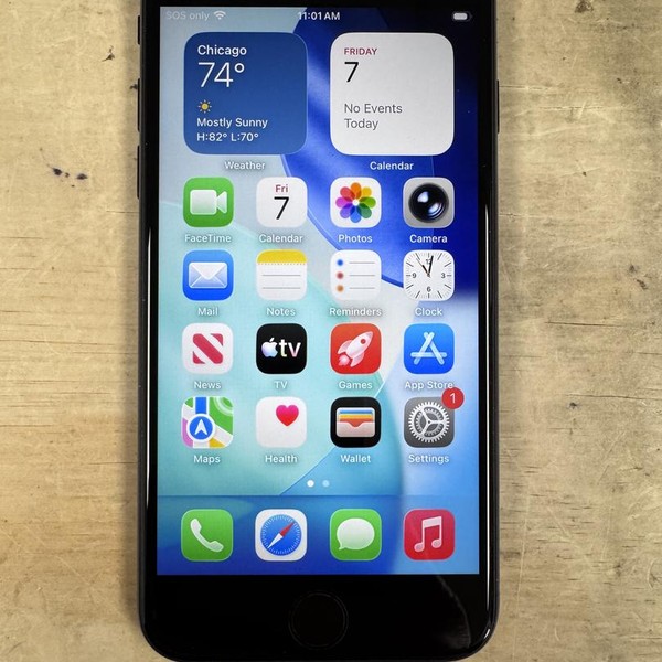 Apple iPhone SE 3rd Gen 2022 - Unlocked, 128 GB, Midnight, A2595