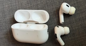 Used
													Apple AirPods Pro 2 - USB-C, photo 1 of 6