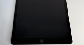 Good
													Apple iPad 8th Gen - Unlocked, Gray, 32 GB, A2428, photo 2 of 7