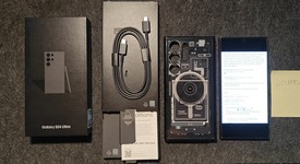 Mint
													Samsung Galaxy S24 Ultra - Unlocked, Black, 256 GB, 12 GB, SM-S928U1, photo 1 of 10