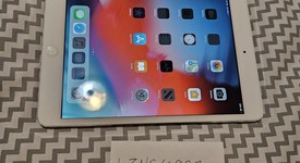 Good
													Apple iPad Mini 2 Retina - Wi-Fi, White, 16 GB, photo 1 of 9