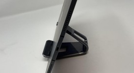 Mint
													Apple iPad Air 4th Gen - Unlocked, Gray, 64 GB, A2324, photo 5 of 6