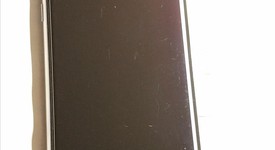 Good
													Samsung Galaxy S10e - T-Mobile, White, 128 GB, 6 GB, SM-G970U, photo 2 of 5