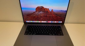 Mint
													MacBook Pro 2021 - 16" - Apple M1 Max, Gray, 4 TB, 64 GB, photo 1 of 6