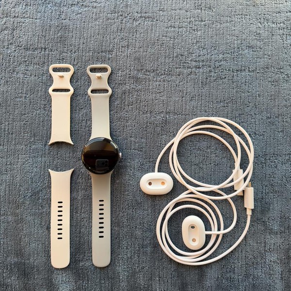 Google Pixel Watch 4 - Unlocked, Silver, 45mm, LTE