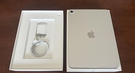 Mint
													Apple iPad 11th Gen - Wi-Fi, Silver, 128 GB, A3354, photo 4 of 13