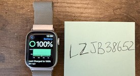 Mint
													Apple Watch Series 9 41mm - Starlight, A2978 - GPS, Aluminum, photo 1 of 7