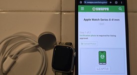 Good
													Apple Watch Series 8 41mm - Unlocked, Starlight, A2772 - Cellular, Aluminum, photo 4 of 5