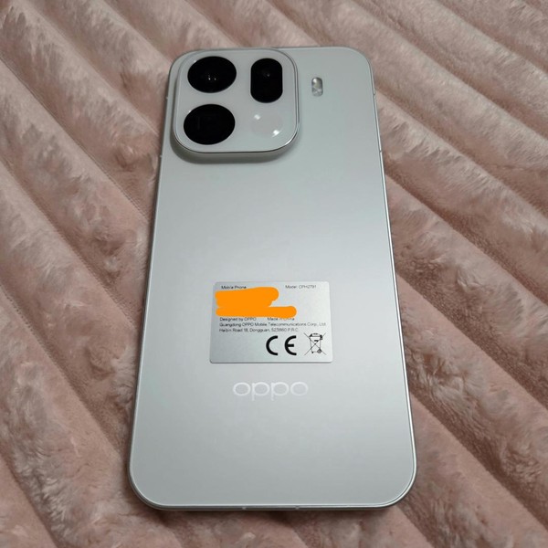 Oppo Find X9 Pro - Unlocked Non-US, 512 GB, Silk White, 16 GB