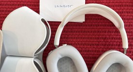 Used
													Apple AirPods Max - Silver, photo 3 of 6