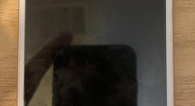 Good
													Apple iPhone 6S - AT&T, Rose Gold, 128 GB, A1633, photo 5 of 6