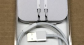 Mint
													Apple iPod Touch 7th Gen - Wi-Fi, Silver, 32 GB, photo 3 of 7