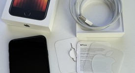 Good
													Apple iPhone SE 3rd Gen 2022 - Unlocked, Midnight, 64 GB, A2595, photo 1 of 9