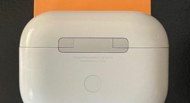 Used
													Apple AirPods Pro 2nd Gen - USB-C, photo 3 of 5