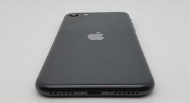 Mint
													Apple iPhone SE 2nd Gen 2020 - Xfinity, Black, 64 GB, A2275, photo 4 of 7
