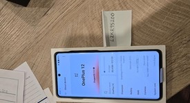 Mint
													OnePlus 12 - Unlocked, Green, 512 GB, 16 GB, CPH2583, photo 2 of 15