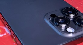 Good
													Apple iPhone 15 Pro Max - Unlocked, Black, 256 GB, A2849, photo 4 of 6