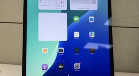 Good
													Apple iPad Pro 12.9" 5th Gen 2021 - Unlocked, Gray, 128 GB, photo 2 of 10