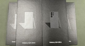 Mint
													Samsung Galaxy S24 Ultra - AT&T, Black, 512 GB, 12 GB, SM-S928U, photo 1 of 3