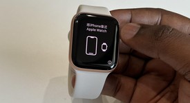 Mint
													Apple Watch SE 1st Gen 44mm - Gold, A2352 - GPS, Aluminum, photo 2 of 14