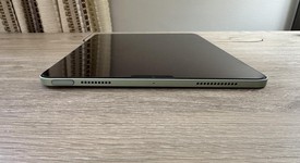 Mint
													Apple iPad Air 4th Gen - Wi-Fi, Green, 64 GB, A2316, photo 4 of 10