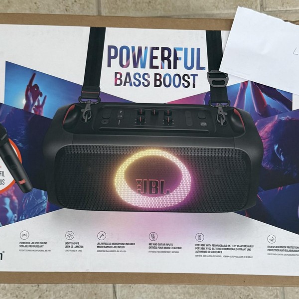 JBL PartyBox On-The-Go - Black