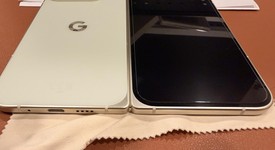 Mint
													Google Pixel 10 Pro Fold - Unlocked, Jade, 256 GB, GU0NP, photo 4 of 17