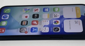 Good
													Apple iPhone 16e - US Cellular, Black, 128 GB, A3212, photo 5 of 6