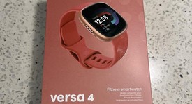 New
													Fitbit Versa 4 - Rose Gold, photo 1 of 7