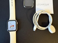 Apple Watch SE 2nd Gen 44mm