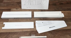 Mint
													Apple Pencil Pro, photo 1 of 3