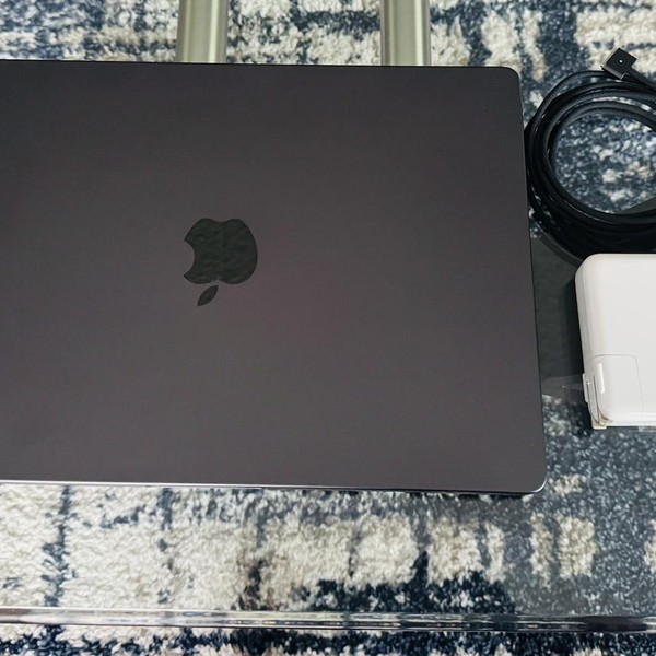 MacBook Pro Late 2023 (M3) - 14 inch - 512 GB, Black, 18 GB, Apple M3 Pro 11-core, 14-core GPU