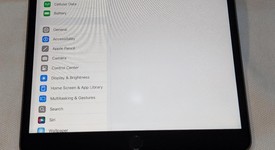 Good
													Apple iPad Air 3rd Gen - Unlocked, Gray, 64 GB, photo 3 of 4