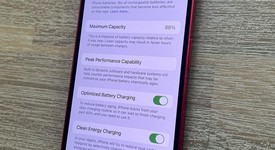 Mint
													Apple iPhone 14 - Unlocked, Red, 512 GB, A2649, photo 3 of 14