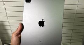 Mint
													Apple iPad Pro 11" 2nd Gen 2020 - Unlocked, Gray, 128 GB, A2068, photo 1 of 7