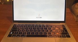 Good
													MacBook Pro 2019 - 13" - I5, Gray, 256 GB, 8 GB, photo 1 of 5