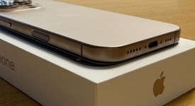 Mint
													Apple iPhone 16 Pro - Unlocked, Desert, 128 GB, A3083, photo 4 of 11