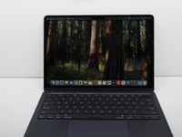 MacBook Air 2025 (M4) - 13"