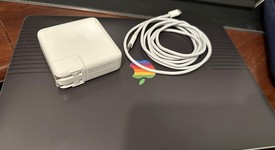 Good
													MacBook Pro 2016 (With Touch Bar) - 13" - Gray, 256 GB, 8 GB, photo 2 of 10