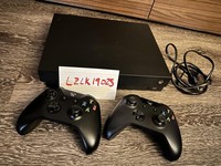Xbox One X (2017)